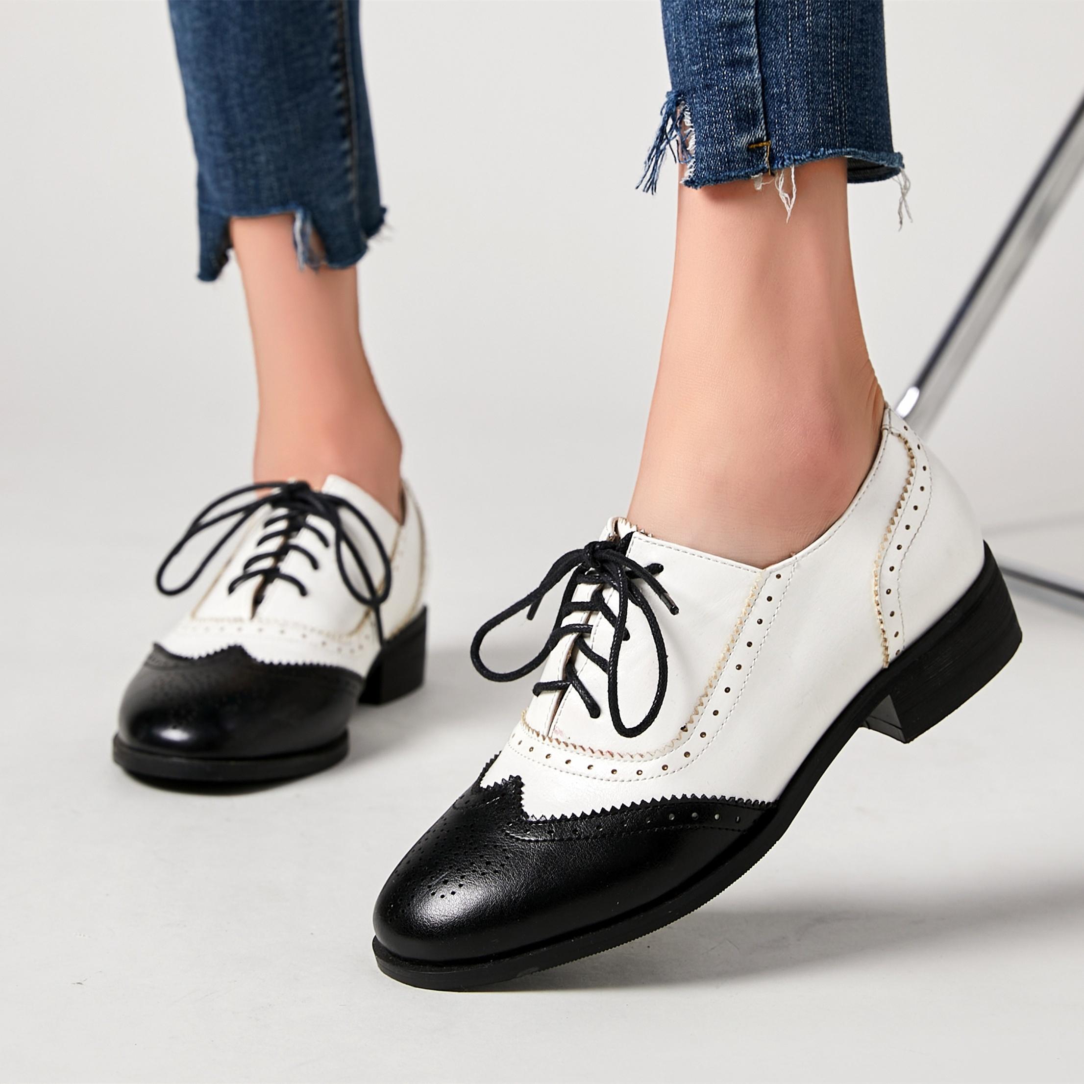 

Британский стиль ретро женские оксфорды на низком каблуке 43 белый