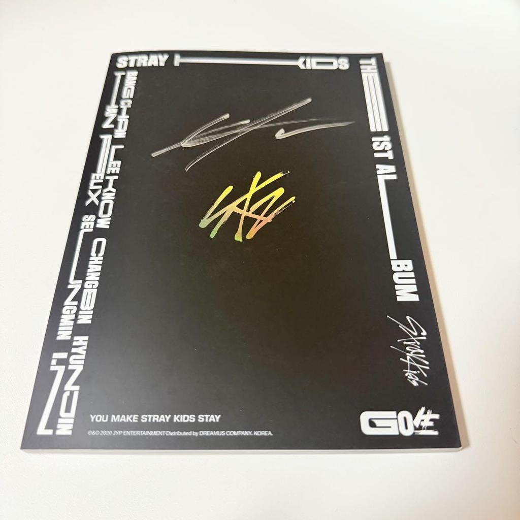 [USED] Stray Kids Reno GO student autographed by mwave