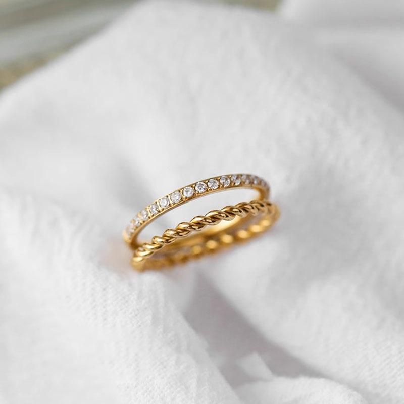 Stainless Steel Waterproof 18K Gold-Plated Geometric Round Ring for Women Fashion High Quality Retro INS Zircon Ring Jewelry