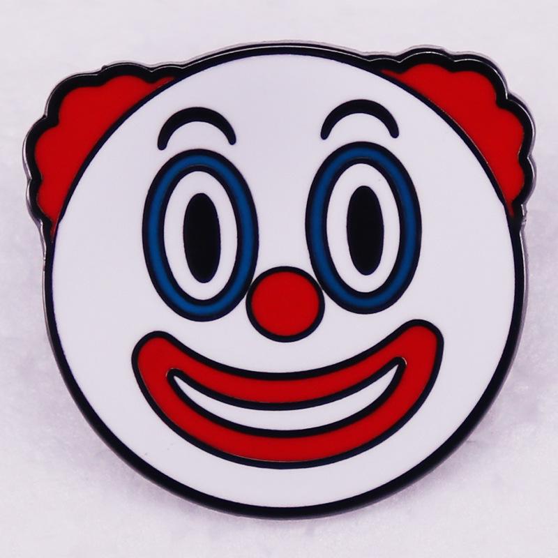 Smiling Clown Emoticon Metal Brooch Badge