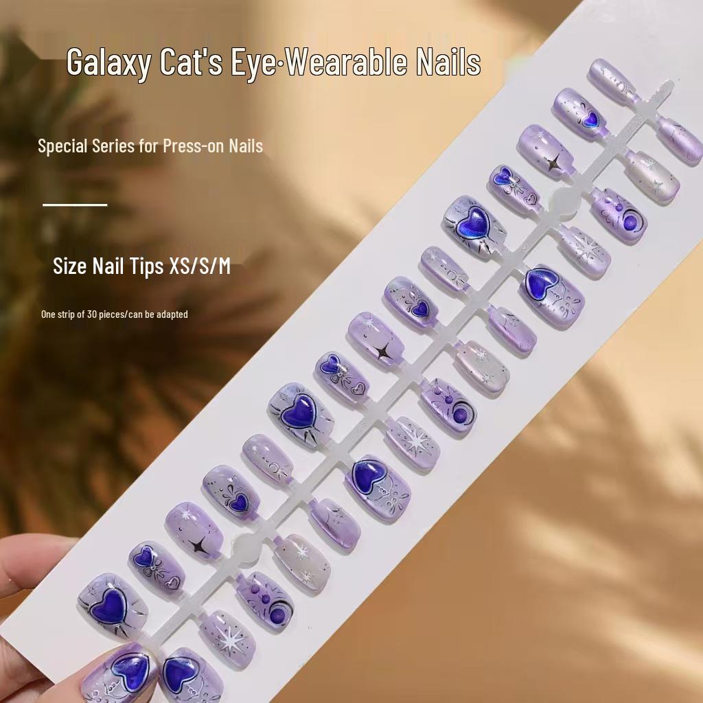 

Galaxy Cat Eye Cartoon Nail Art: Blue Gem Finished False Nails