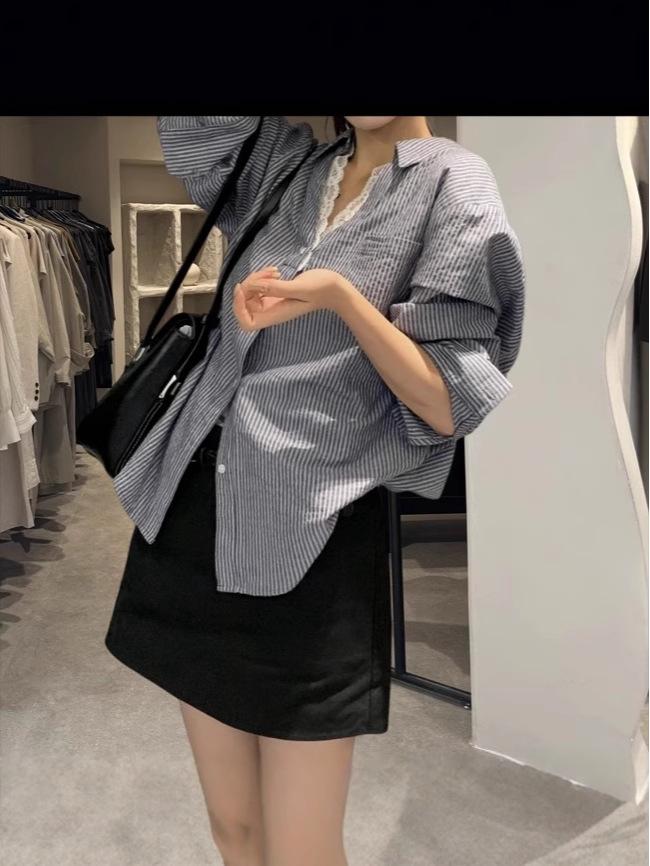 Korean Style V-Neck Lace Patchwork Blouse for Women - Autumn Edition