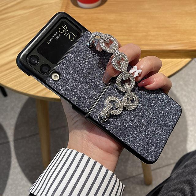 Luxury Bling Black White Love Bracelet Pu Leather Phone Case For Samsung Galaxy Z Flip 4 Hand Chain Z Flip 3 Z Flip 5g Cover