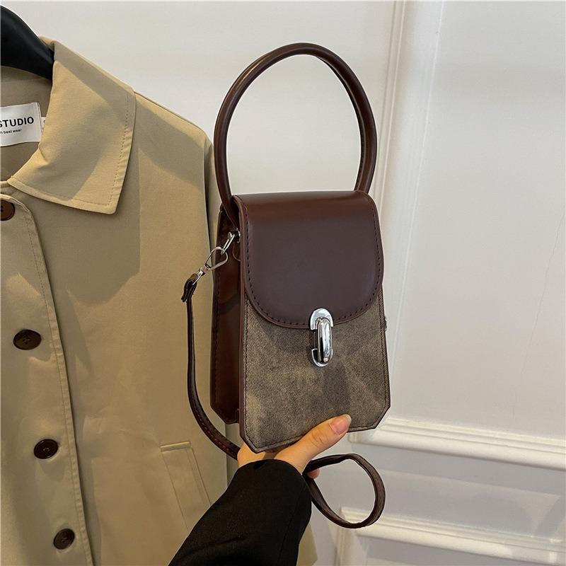 Highend portable small bag women's new spring and summer versatile mobile phone bag small square bag retro fashion messenger bag
