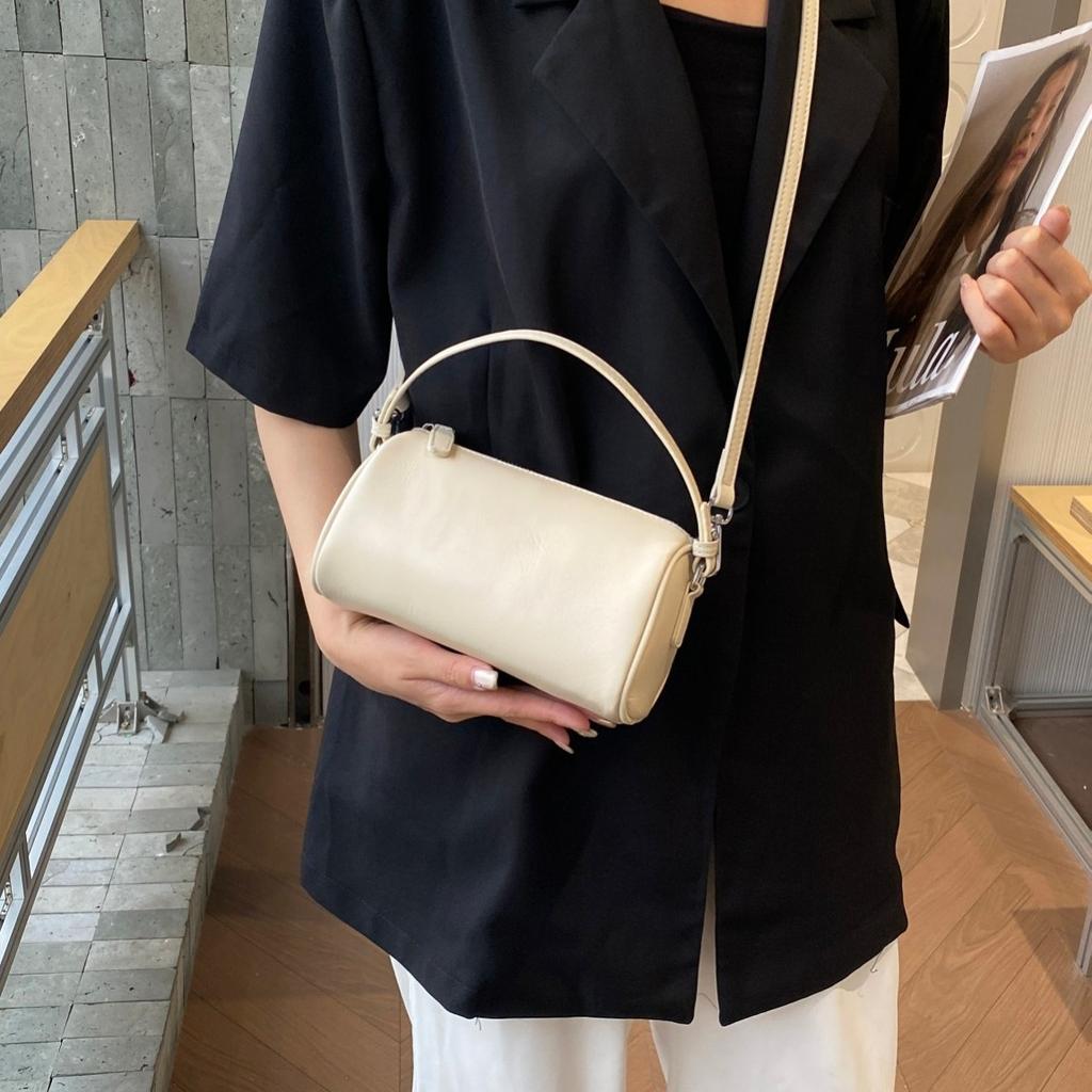 Simple Crossbody Small Bag for Women's New Soft Leather Mobile Phone Bag Versatile Lightweight Handheld Pen Bag