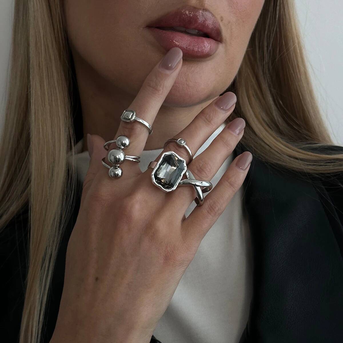 

Ingemark 5Pcs/Set Fashion Acrylic Rhinestone Open Rings for Women Vintage Geometric Square Adjustable Knuckle Ring Men Jewelry