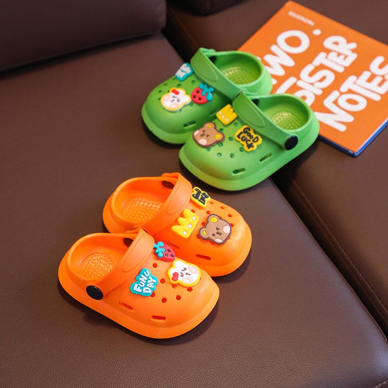 Children's hole shoes, boys and girls, beach shoes, big children's Baotou, anti-collision children's sandals and slippers