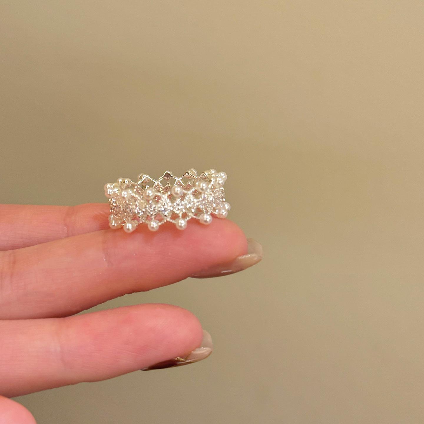 Elegant Adjustable Floral Lace Ring: Fashionable, Sweet, and Stackable for Women Open Adjustable