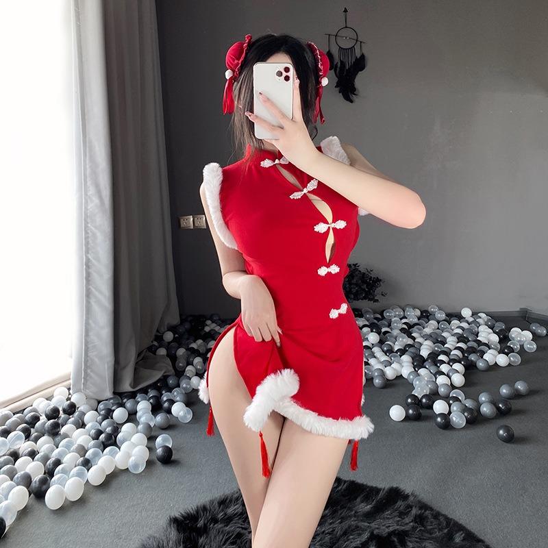 Live Streaming Host Women's Middle School Christmas Red Cheongsam Wind Light Sexy Backless Improved Bar Photo