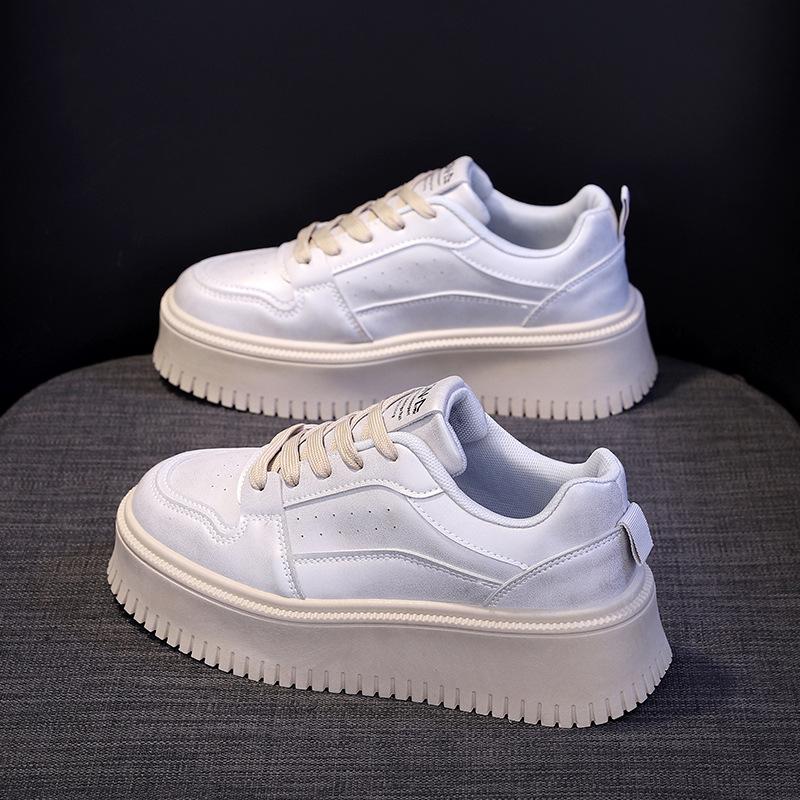 

Little white shoes women s 2025 spring new student board shoes women s flat-bottomed versatile casual sports shoes heightening single shoes 8607 40