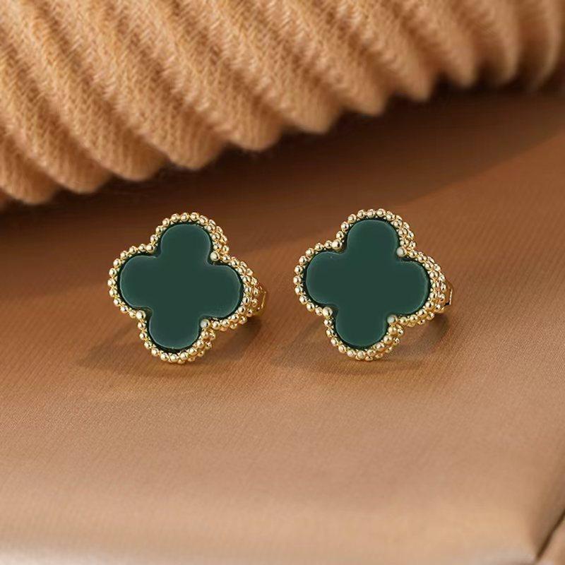 Minimalist Four-leaf Clover Stud Earrings - New Trendy Earrings High-end Light Luxury Elegant Women's Earrings