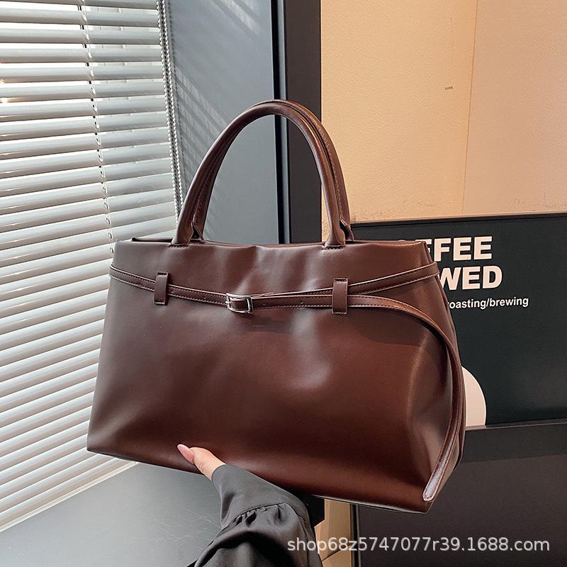 2025 Winter New Korean Version Trendy Large-capacity Hand-held Fashion Casual Tote Bag Shoulder Bag Feeling Large Bag Armpit Bag