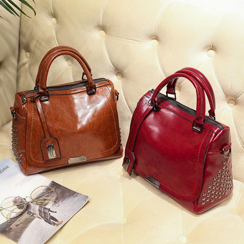 Boston Crossbody Bags for Women 2026 Tote Shouler Bag Luxury Handbags Women Bags Designer Famous Brand Oil Wax Leather Rivet Bag