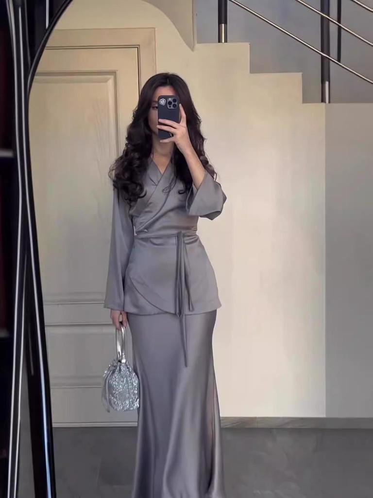 European and American Splicing Satin Long Skirt Suit - Spring 2026 Edition