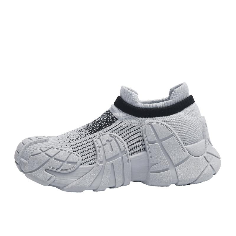 

Sneakers women s running shock-absorbing lightweight coconut mesh shoes 2024 new winter fly-woven breathable one-pedal dad shoes 40 сірий колір