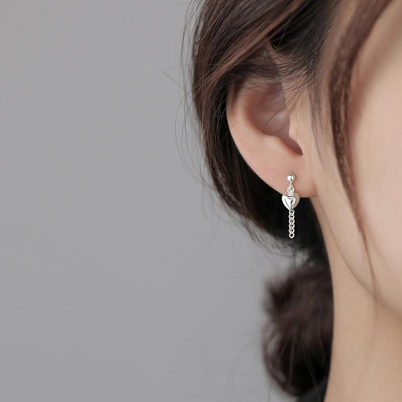Internet Celebrity Unique Face Thin Earrings Cross-Border Foreign Trade Supply Three-Dimensional Small Love Fringed Stud Earrings Long