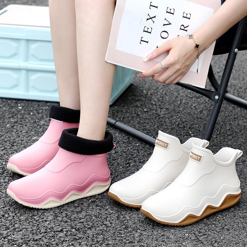 Rain Shoes Men's and Women's New Non-slip, Wear-resistant and Deodorant Rain Shoes Men's Wading Fishing Special Rain Boots Women