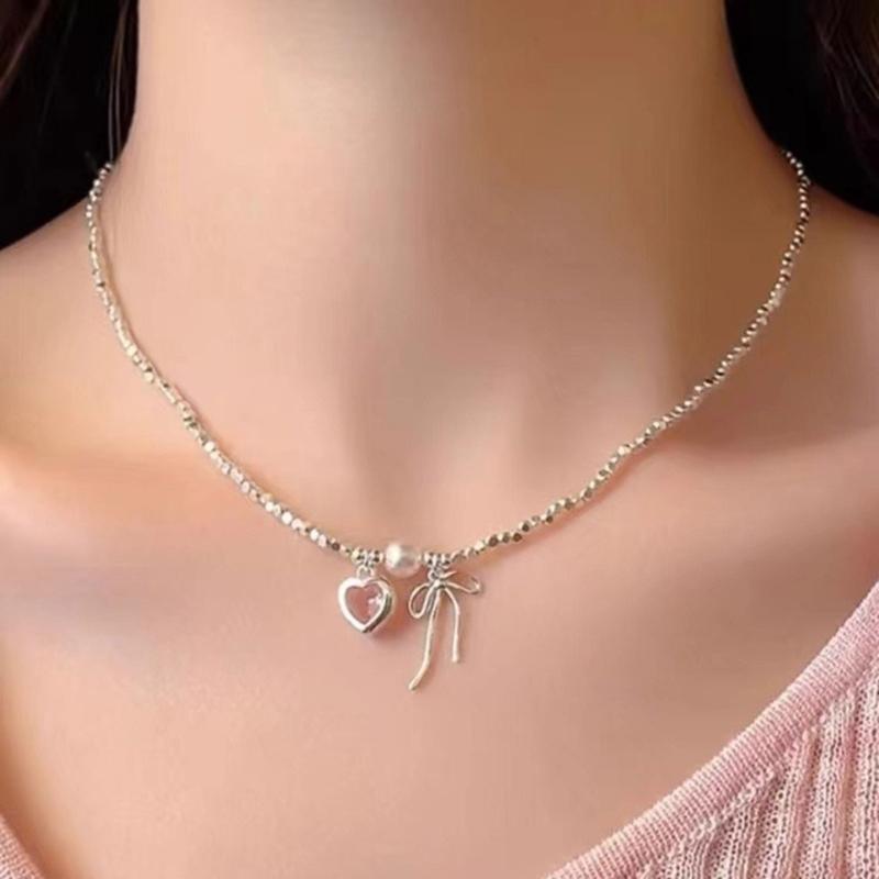Stylish Ribbon Choker Necklace with Lovely Bowknot Tie Pendant and Gemstones Portable for Fashionable Occasions