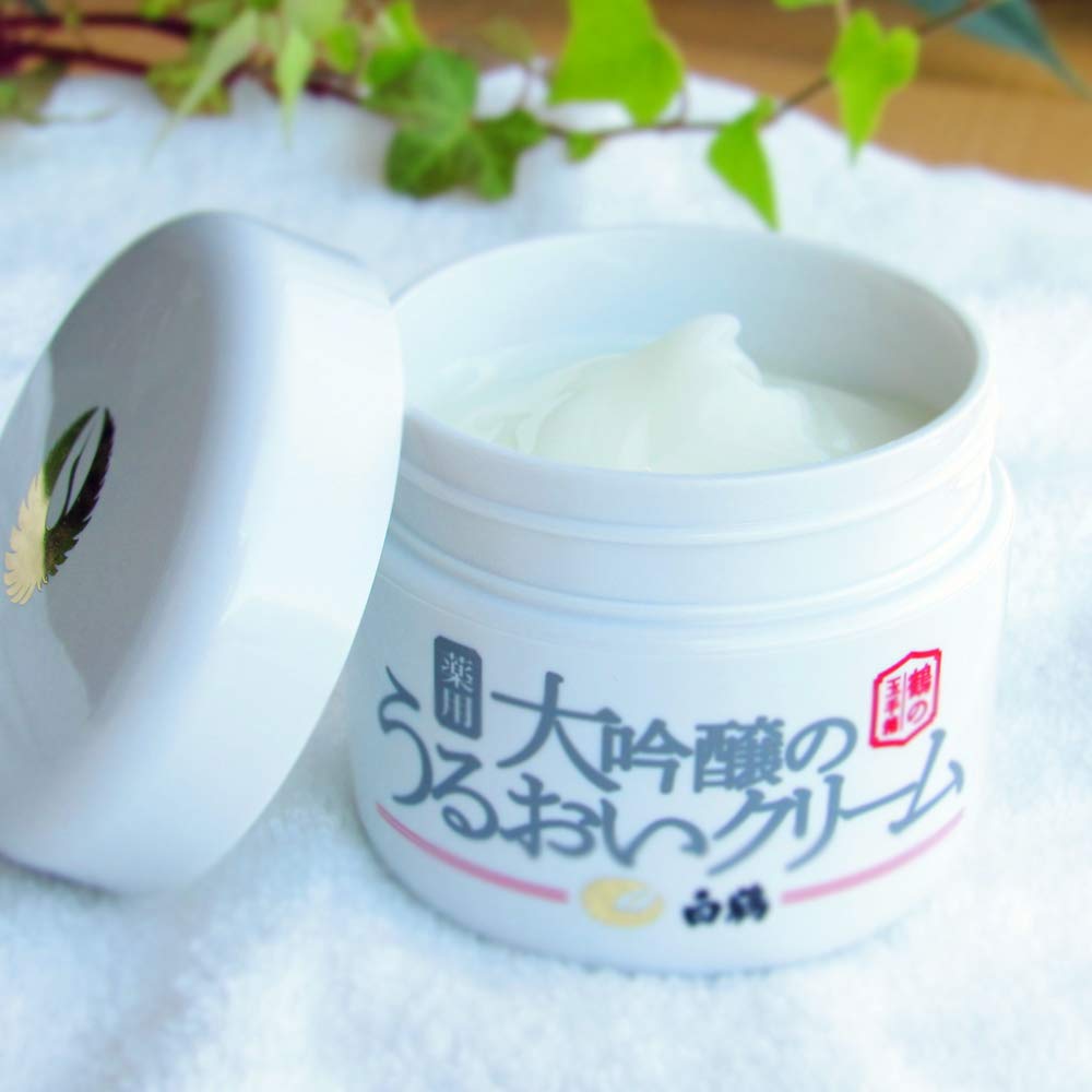 Hakutsuru Sake Brewery Hakutsuru Treasure Box Medicinal Daiginjo Moisture Cream 90g [Quasi-drug] Crane's (All-in-One)