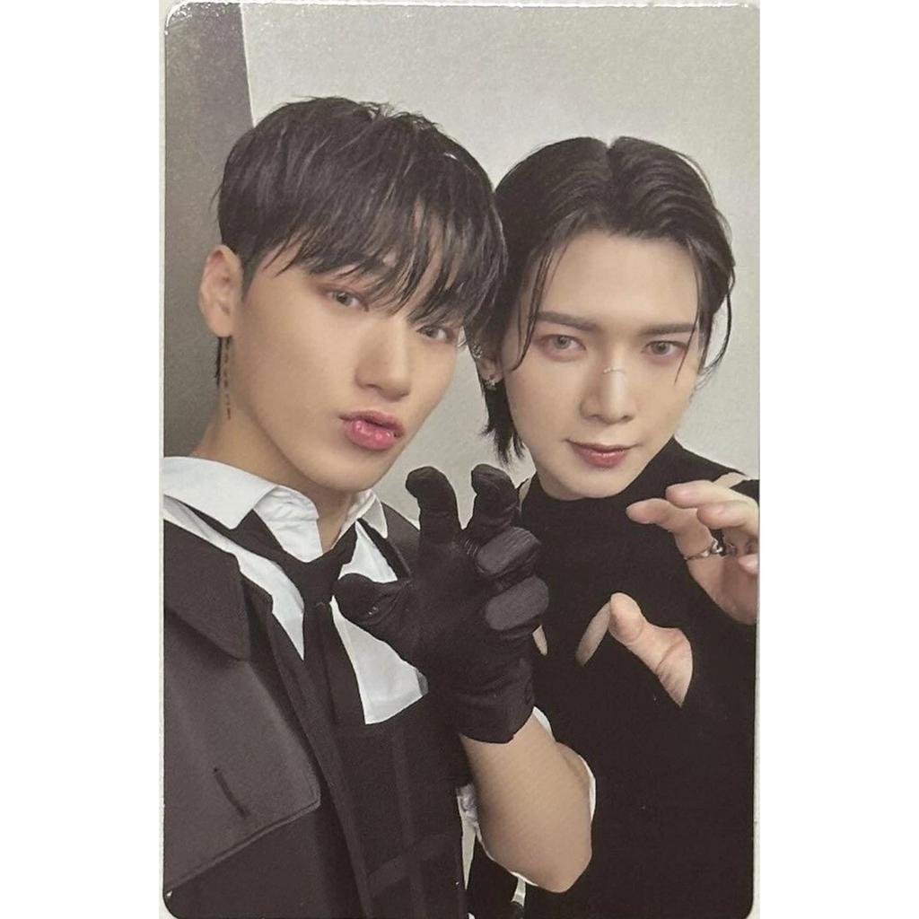 ATEEZ THE WORLD EP.2:OUTLAW A / DENÍK / JEDNOTKA DENÍKU / Z ver. OFICIÁLNÍ FOTOKARTA