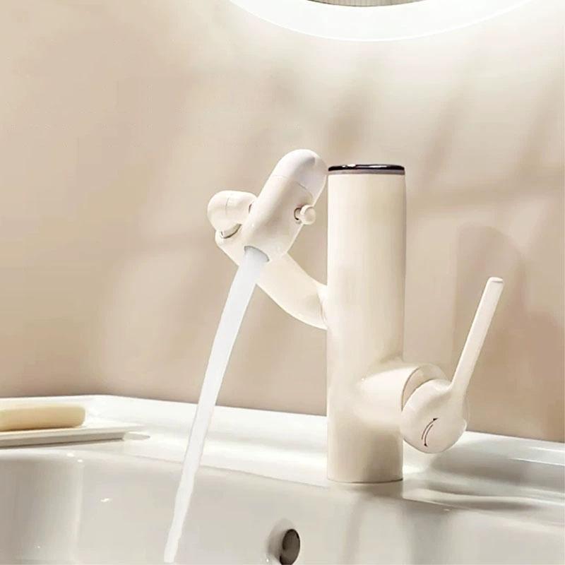 Digital Display Bathroom Basin Faucet - Rotating Multi-Functional Hot And Cold Water Sink Tap in Milky White/Green for Washbasin verde