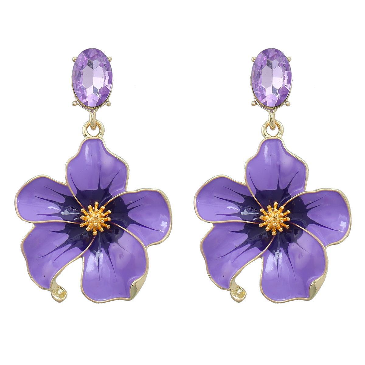 

Весенние серьги с цветами персика: Модные женские сплавные с бриллиантовыми акцентами фиолетовый