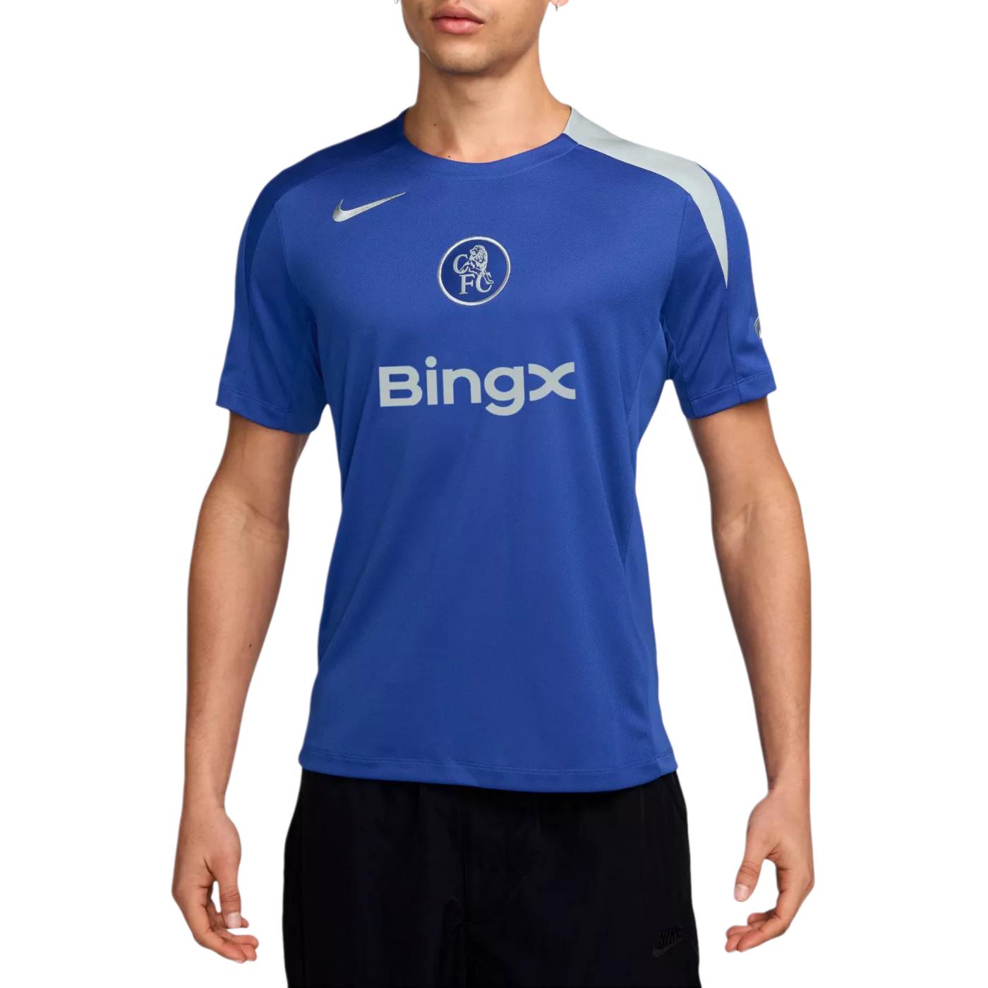 

Новый мужской топ с коротким рукавом Nike Chelsea Fc Strike Third Nike Dri FIT Total 90 для футбола HM4143-481 M