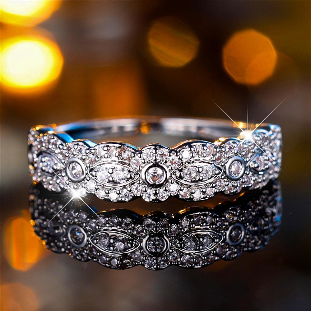 Cute Female Small White Zircon Stone Finger Ring Vintage CopperColor Wedding Band Bridal Jewelry For Women