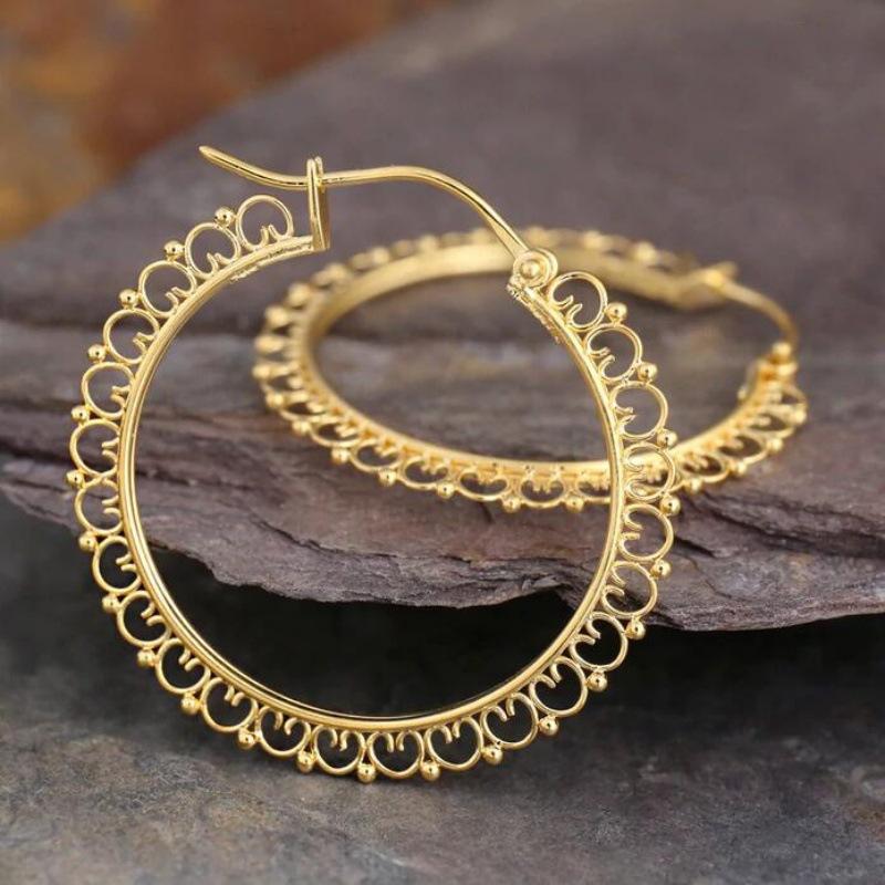 

1 Pair Simple and able Style with Hollowed Out Shape Drop, Hook Earrings, Jewelry Gift