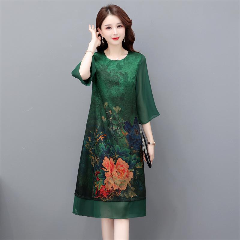 

Elegant Women s High-End Slimming Dress: New Style, Belly-Cover, Fragrant, and Long Temptation 6XL