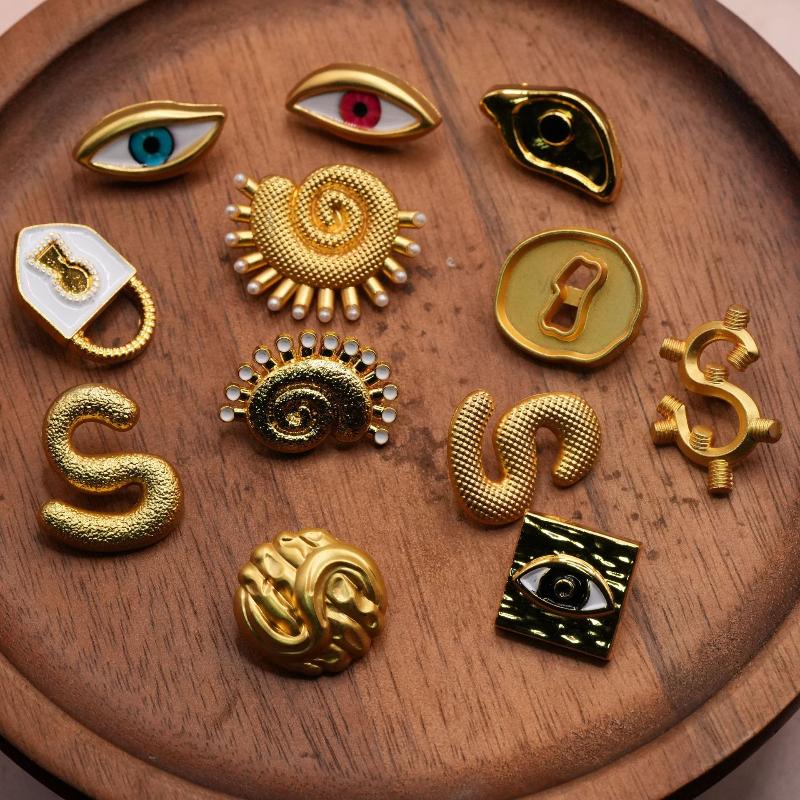 Bottoni Metallici Vintage Occhio Artistico a Forma di Cuore Bottoni Decorativi per Abbigliamento Borse Accessori per Artigianato Fai da Te