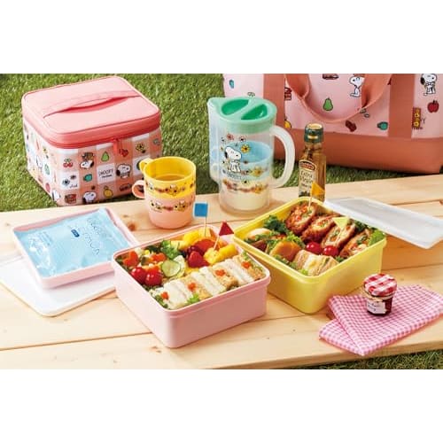 Skater Recreational Lunch Box with Cooling Bag and Ice Pack Snoopy Picnic Made in Japan 2240ml KCPC2