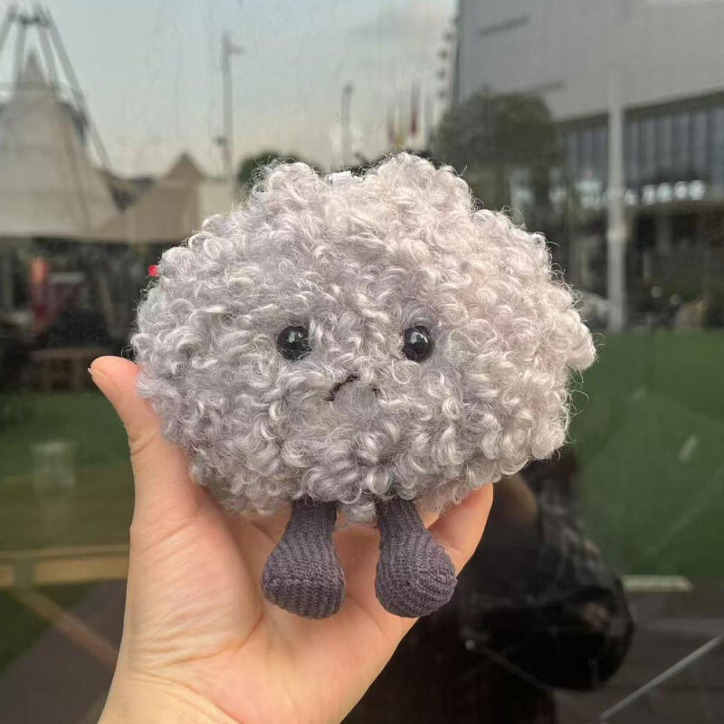 

Милый брелок-кукла в виде темного облака Dark Cloud Keychain