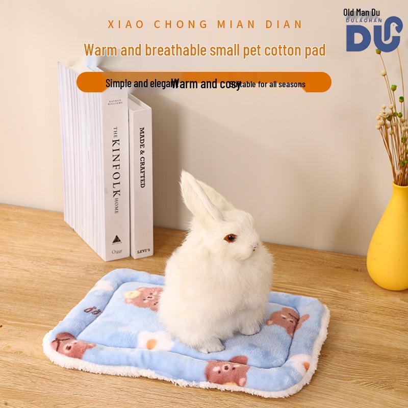 Thick Flannel Pet Mat for Rabbits, Cats & Dogs - Autumn/Winter