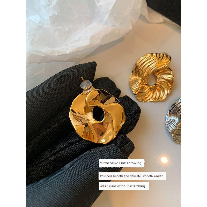 Accessible Luxury Exaggerated Asymmetrical Metal Texture Female Earrings
