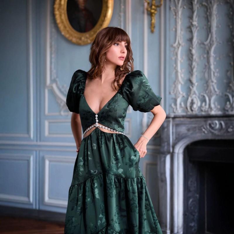 Elegant Long Satin Dress With V-Neck Puffed Sleeves Beaded Embellishments Mid-Waist Fit 2025 XS зелёный