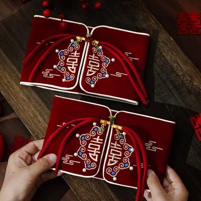 Embroidery Design Red Envelope Velvet Cloth Handmade Money Packet Best Wishes with Tassel Wedding Envelope Wedding Celebration