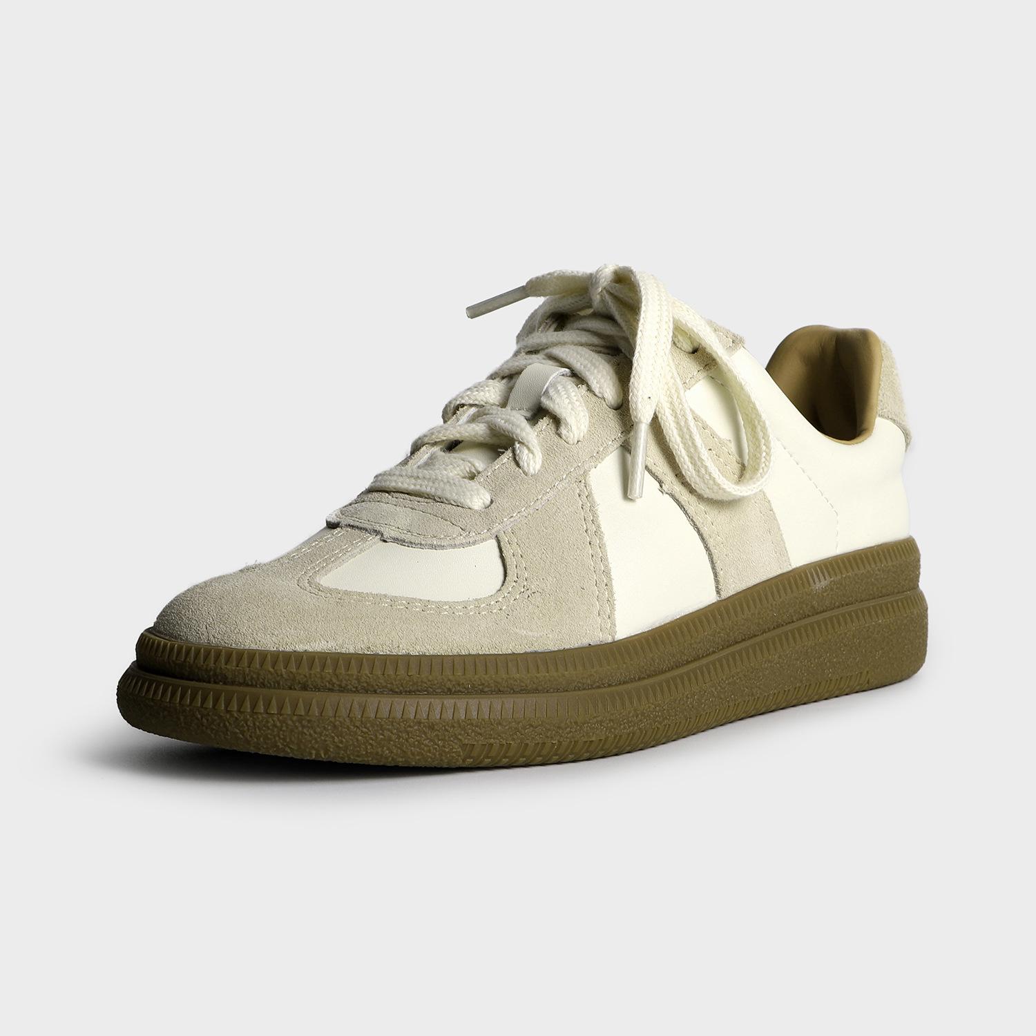 

2025 spring and summer new casual daily versatile moral training shoes women s front lace-up comfortable thick-soled color matching single shoes women 40