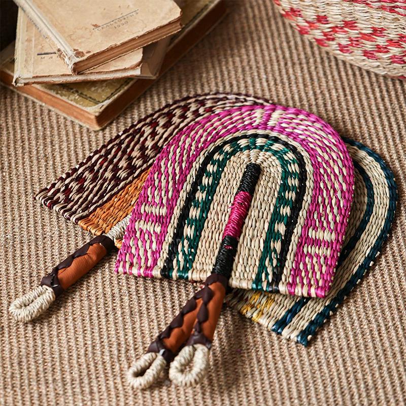 Colorful Circular Wall-Hanging Hand Fan, Vintage Ethnic Style, Hand-Woven Straw Fan, Homestay Landscape Decoration