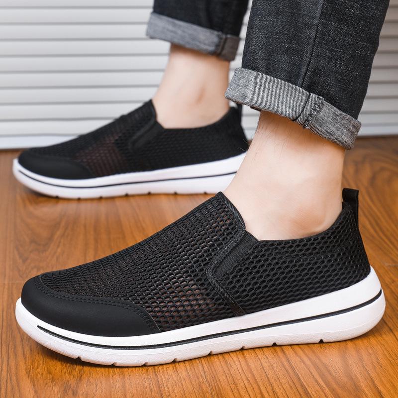 Men's net shoes summer new soft-soled light walking shoes hollow breathable mesh lazy shoes