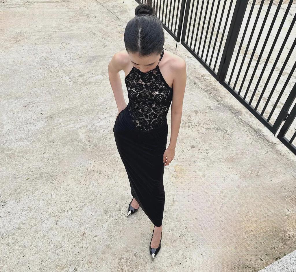 European and American Black Lace Hollow Backless Sleeveless Dress - Breathable, Slim, Sexy