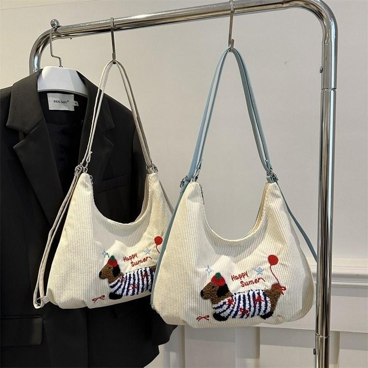 Fashionable Large Capacity Corduroy Tote Bag For Women Stylish Casual Fall Use