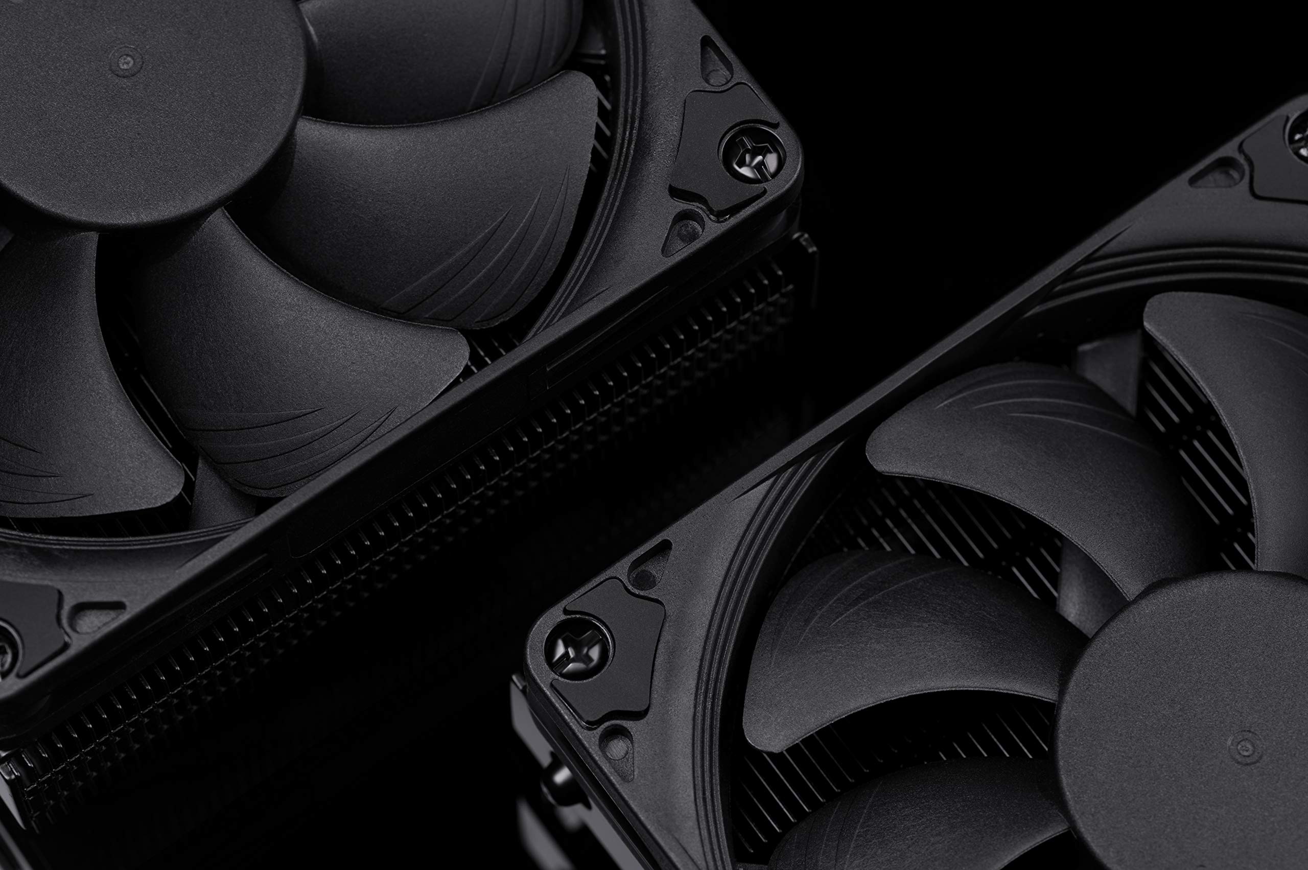 Noctua NH-L9i-17xx chromax.black, Low-Profile CPU-Kühler für Intel LGA1700 und LGA1851 (Schwarz