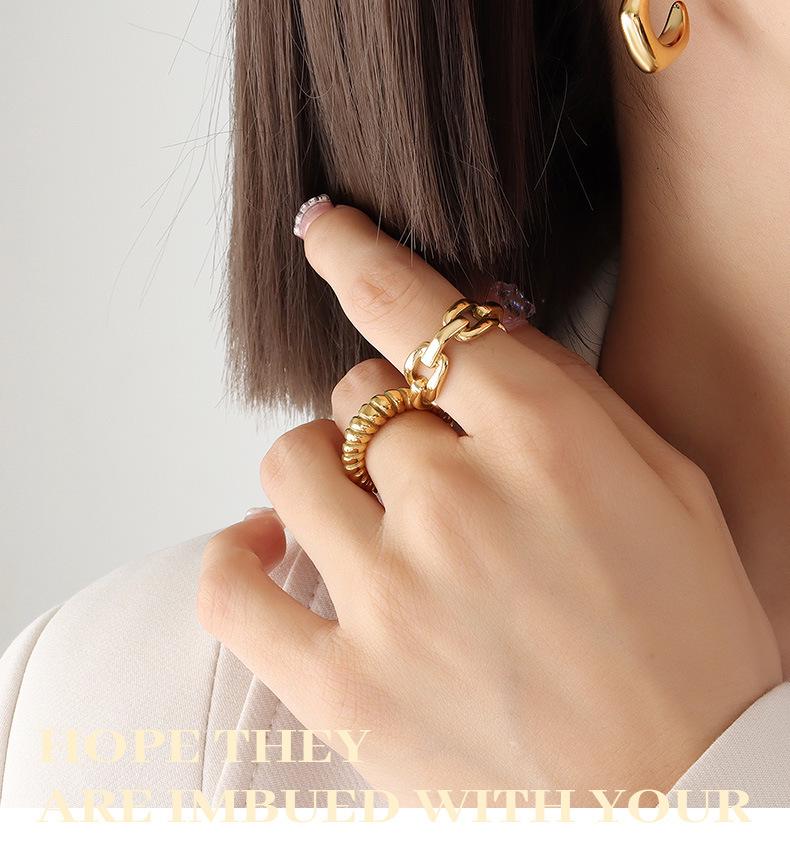 Trendy Hong Kong Style Copper C-Shaped Stud Earrings: Versatile, Elegant, Personalized Accessories for Women