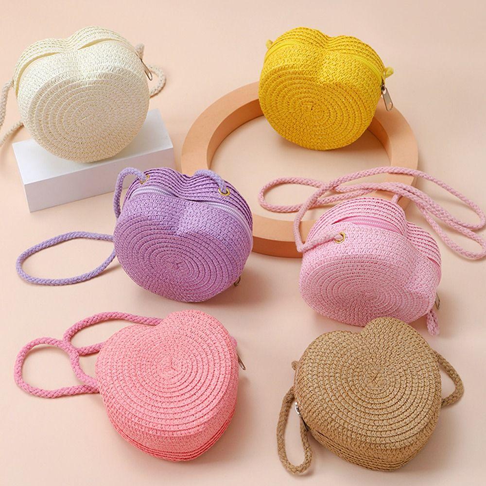 High Quality Woven Straw Shoulder Bags Cute Travel Crossbody Bag Lightweight Heart Shape Beach Bag for Children