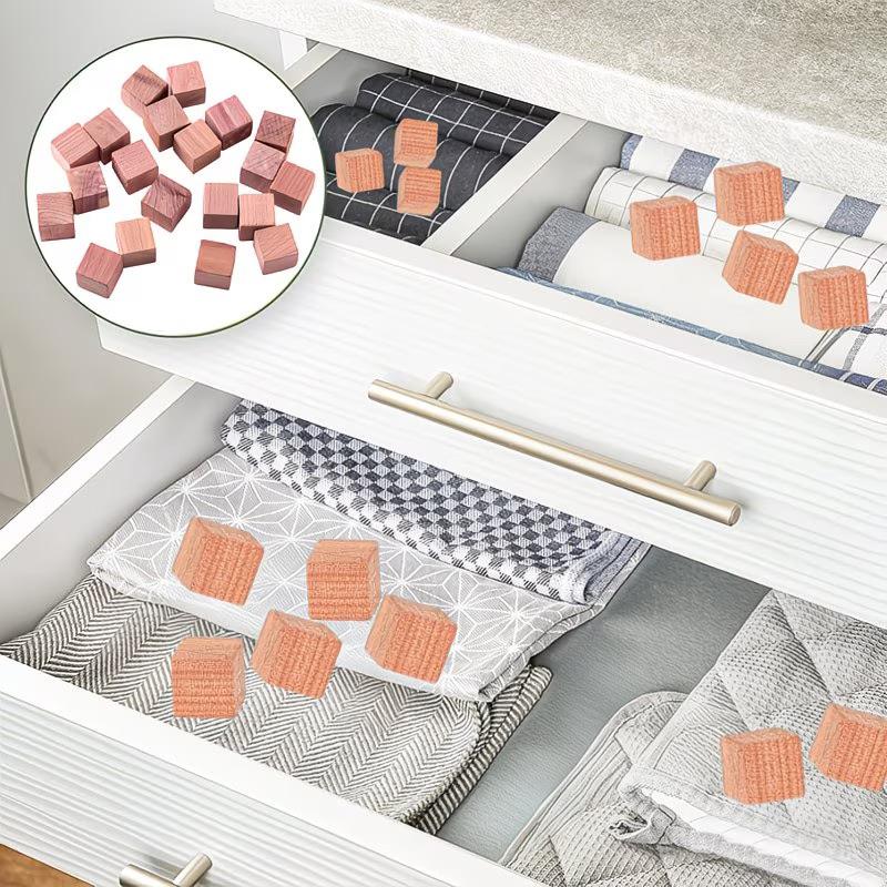 10 Stück Natürliche Zedernholzblöcke zur Kleideraufbewahrung Absorbierend Feuchtigkeitsbeständig Frisch duftendes Holz Schrankringe Heimdekoration