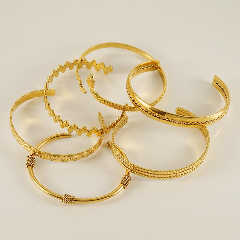 Retro Titanium Steel Adjustable C-Shaped Bangle - European & American INS Style Stainless Steel Women's Bracelet