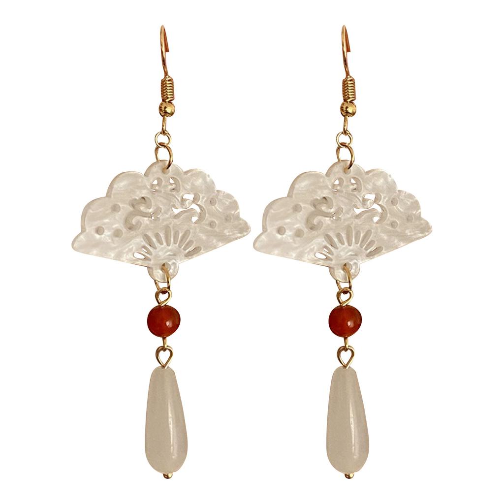Diamantbesetzte Metallohrringe, Französischer Retro-Persönlichkeitsnagel, Leichter Luxus, High-End-Dekoration für Frauen