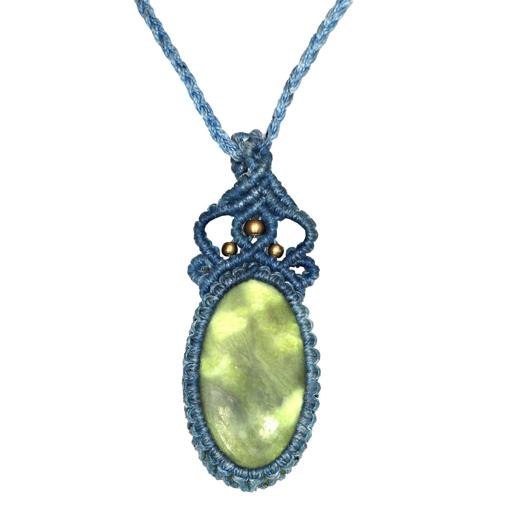 Halskette Anhänger geschnitzt Nephrit Jade Blume Makramee Handwerker (Orange) Schnur