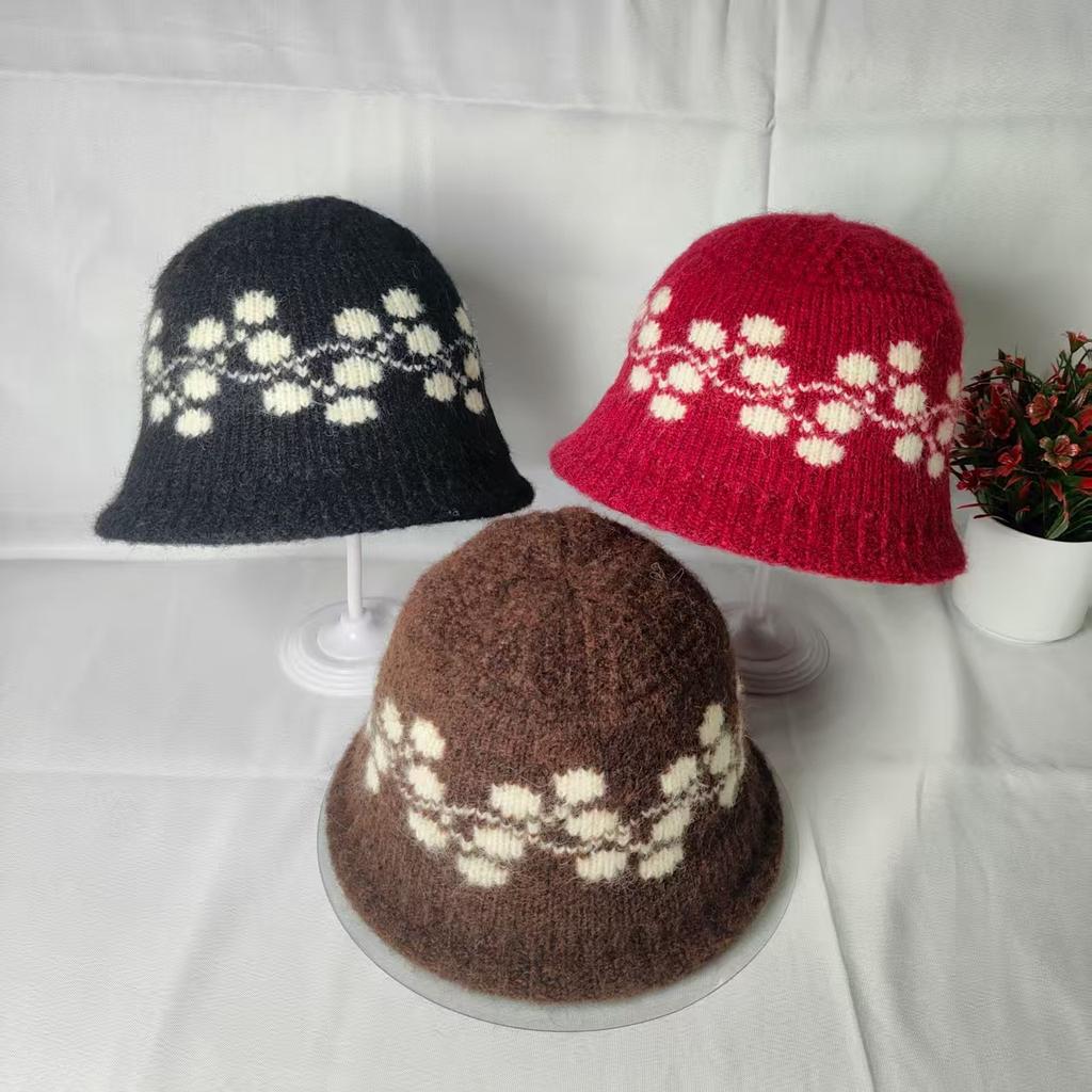 New Jacquard Wool Hat for Women, Warm and Cold In Winter, Small Face, Big Head Circumference, Versatile Knitted Bucket Hat